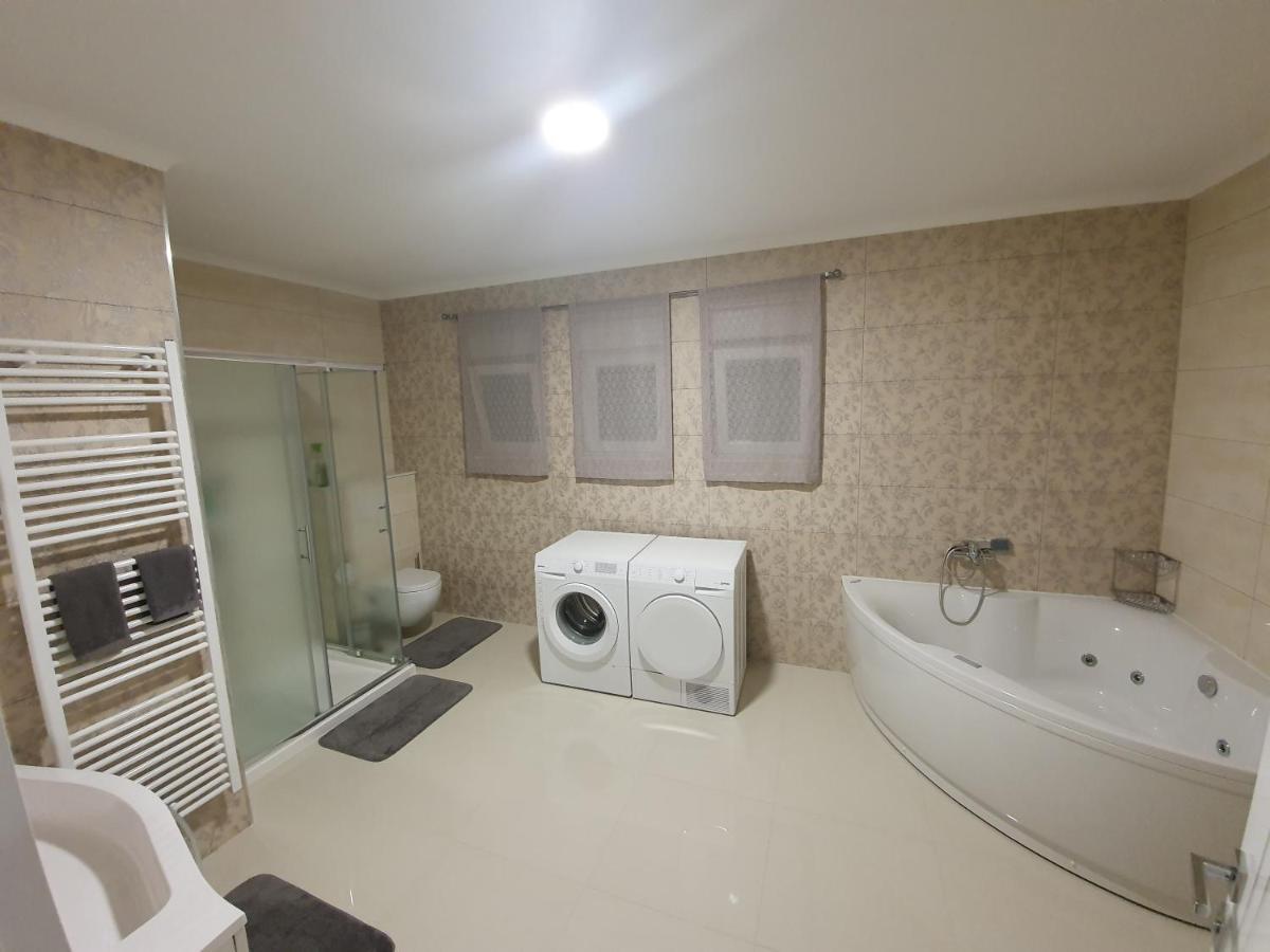 Apartman Libertas Posusje Ngoại thất bức ảnh